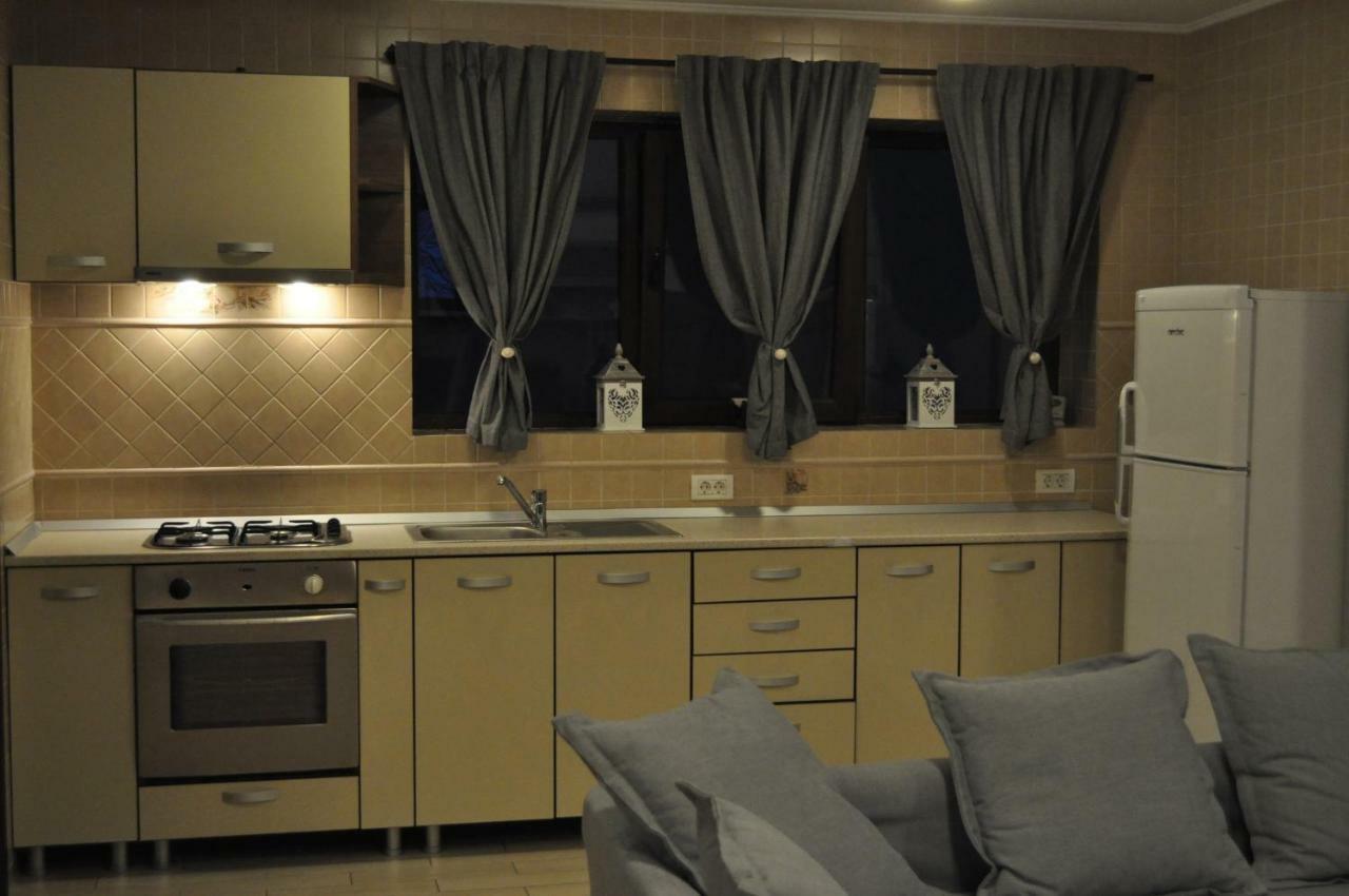 Sleep & Fly Apartment Otopeni Dış mekan fotoğraf